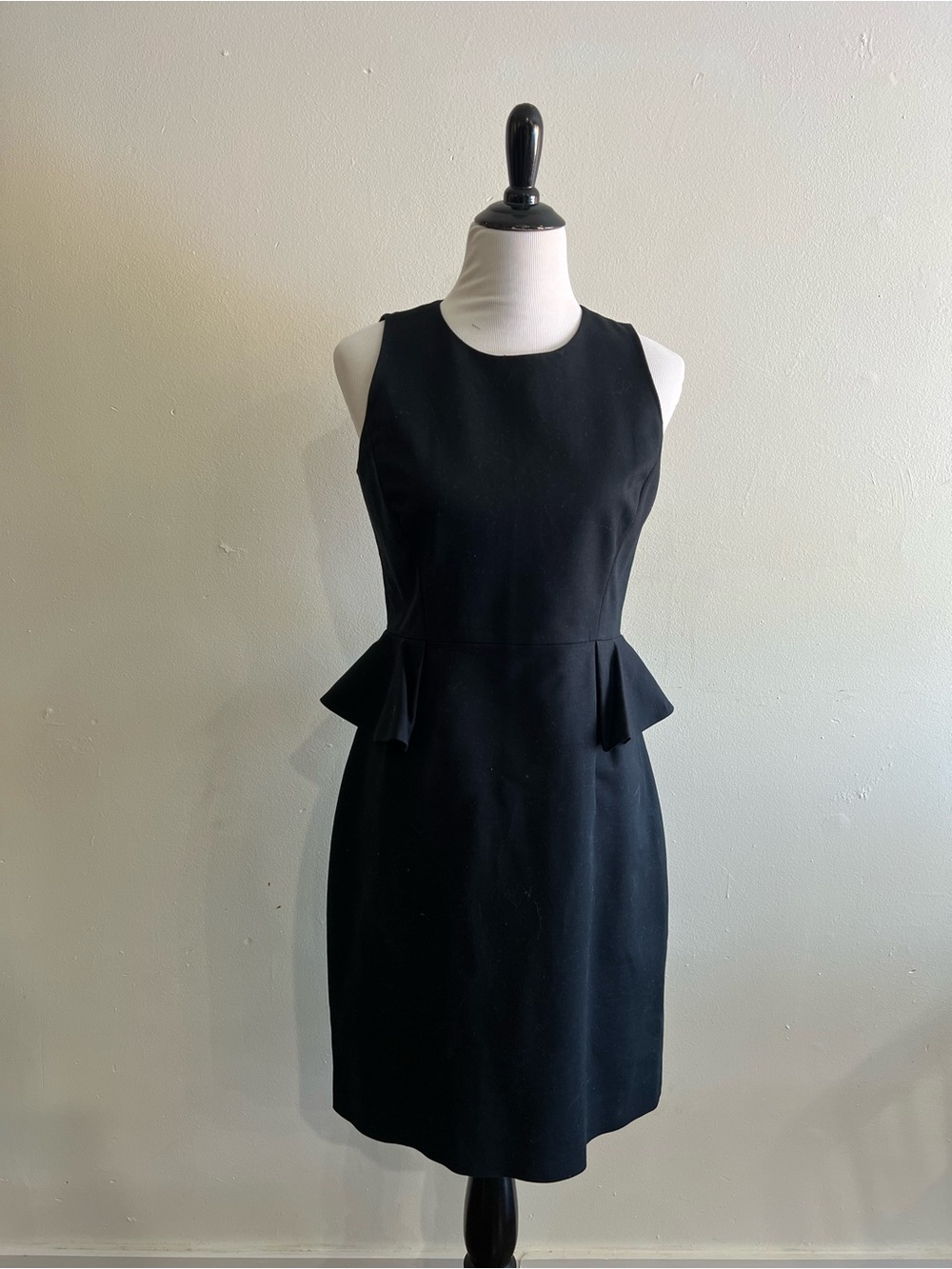 kate spade Black Sleeveless Peplum Midi Dress Size 8 lux sleek Gold